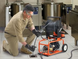 Máquina de chorros de agua eléctrica JM-1450 en la cocina.